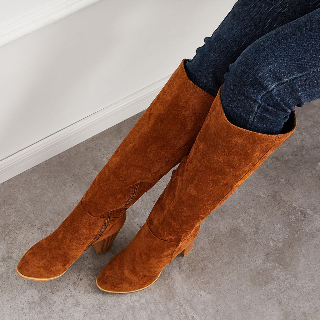 Classic Long Heeled With Zipper Boots