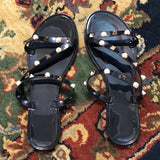 Herstyled Black Trendy Sandals