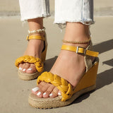Herstyled Knit Band Detailed Sandals