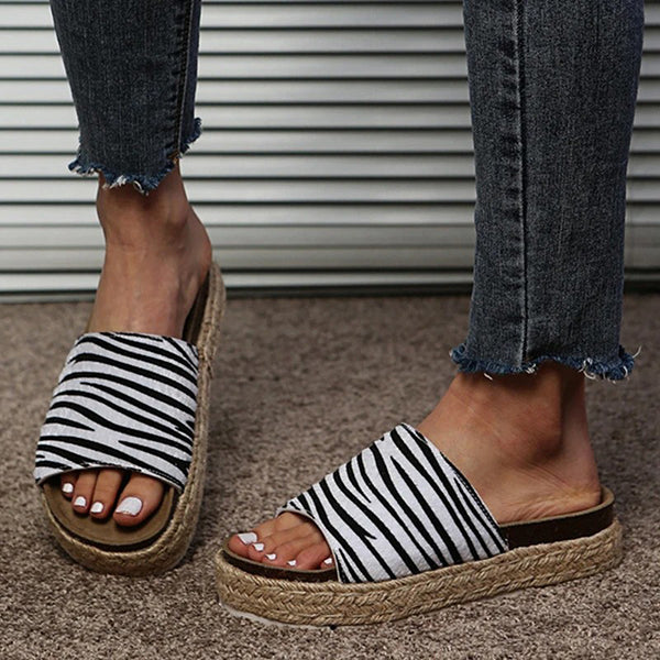 Herstyled Women Pu Animal Print Woven Flat Slippers