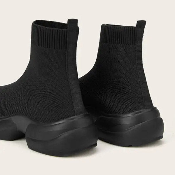 Herstyled Plain Wedge Round Toe Black Sneakers