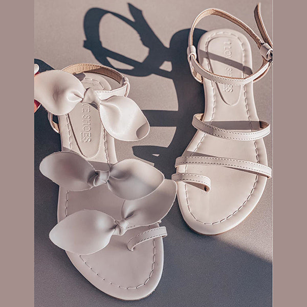 Herstyled Matte Leather Bow Detailed Flip-Flops Sandals